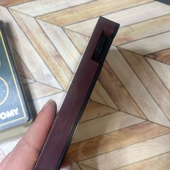 Great Gears Puzzle Game by Tomy - Picture 8 of 12